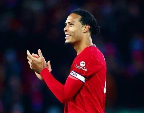 塔雷：拥有魔笛这样的导师是亚沙里的优势，我们对他充满信心（塔雷：在魔笛辅导下亚沙里更占优势，我们对他信心十足）