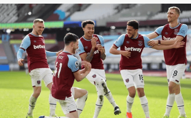 记者：施洛特贝克随队参加德国队训练，基米希继续缺席（记者：施洛特贝克已随德国队合练，基米希仍缺席）