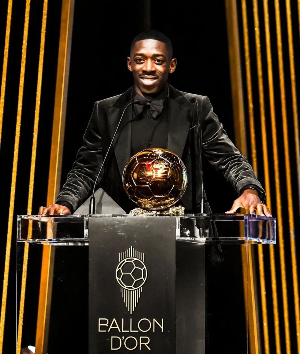 梅西终于发布澄清解释视频，毫无诚意再次惹怒球迷（梅西发布澄清视频，被质疑诚意不足再度激怒球迷）